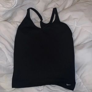 Nike top